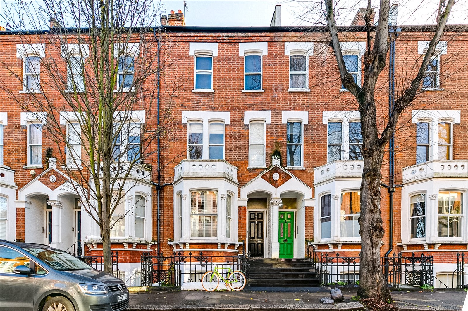 House Aynhoe Road in Greater London