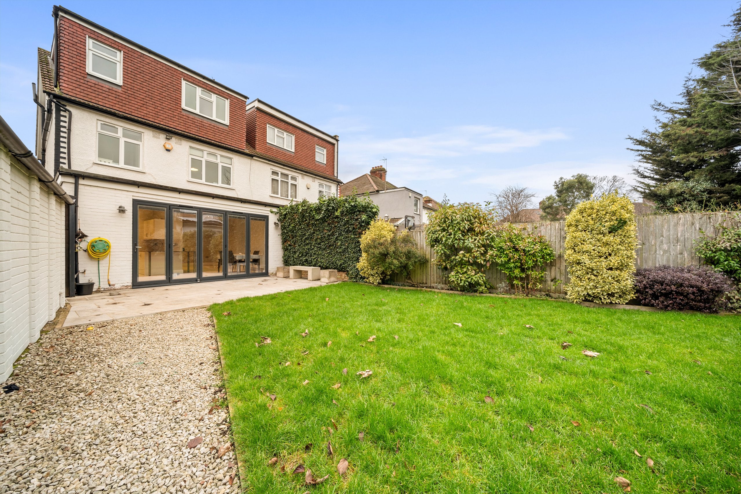 House Lennox Gardens in Greater London