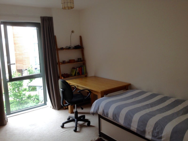 Room Gas Ferry Road in Bristol