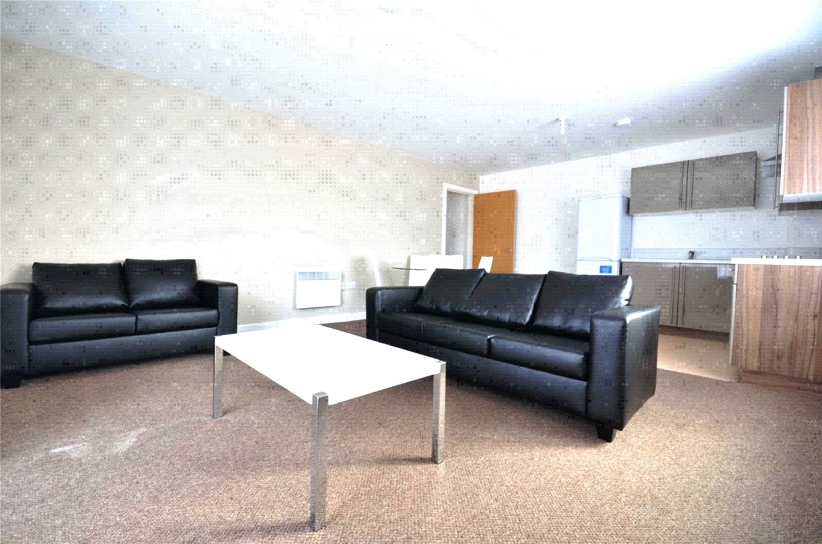 Flat Wilbraham Road in Manchester