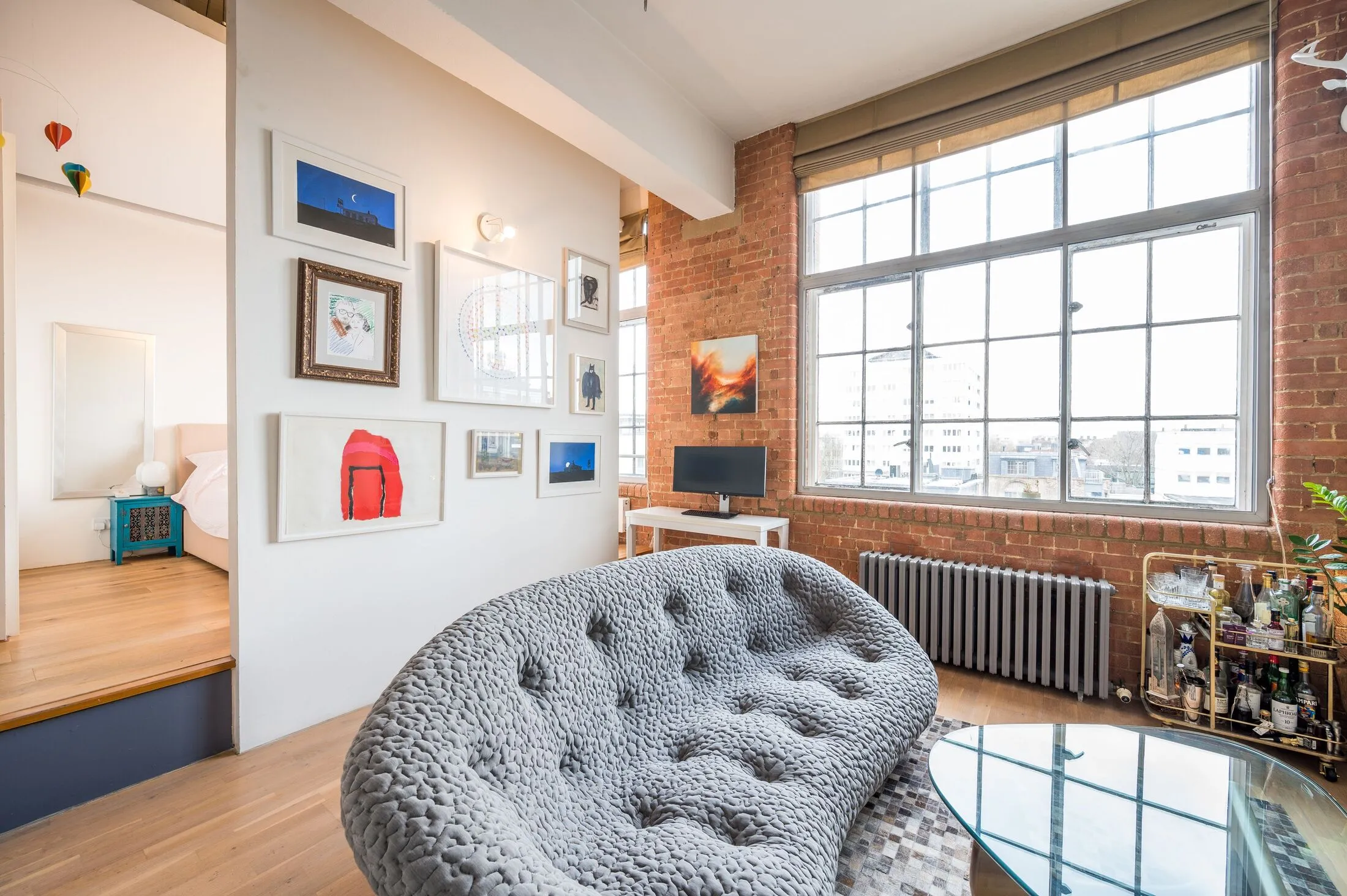 Flat Pentonville Road in Greater London