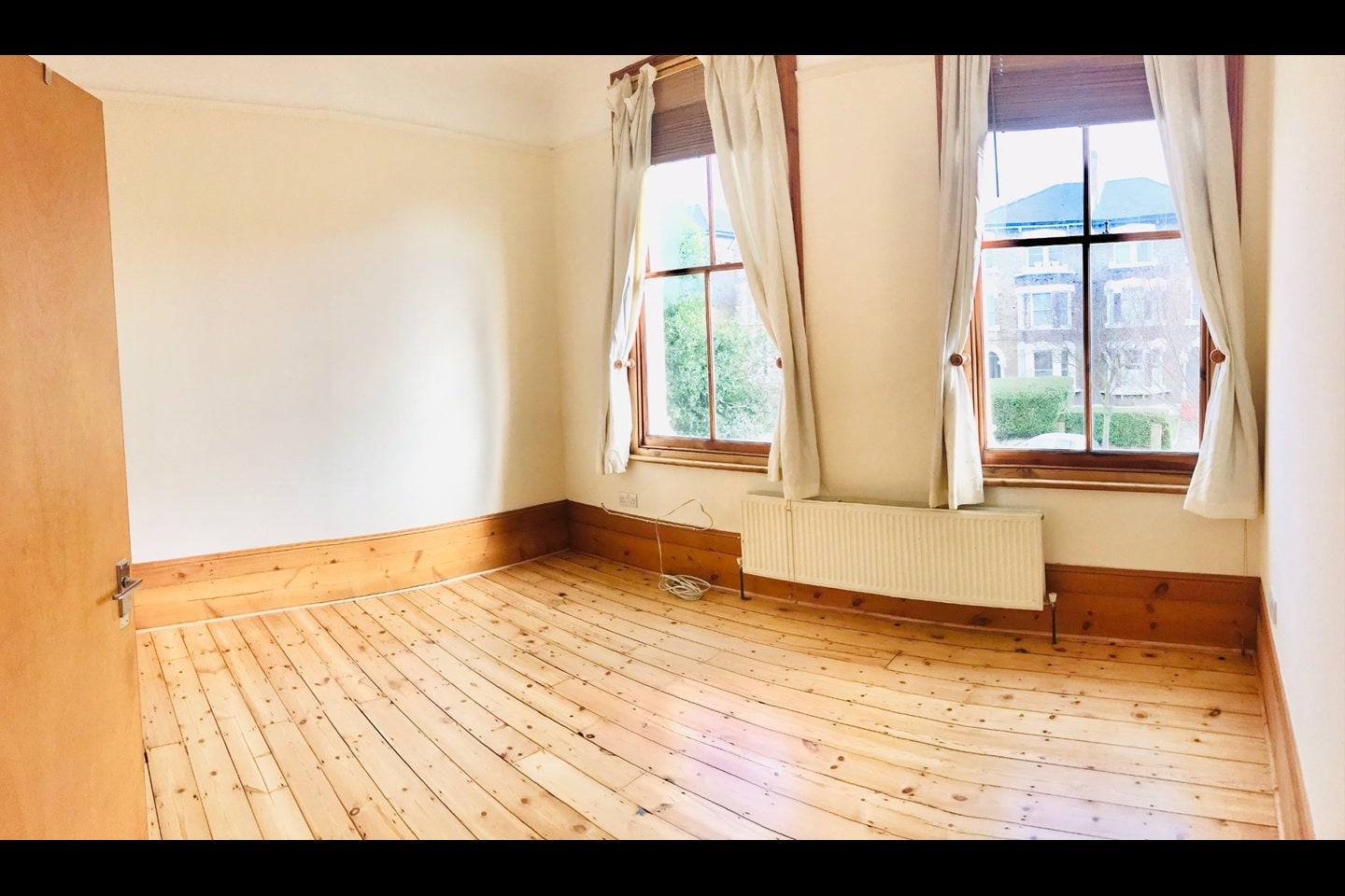 Room Breakspears Road in Greater London
