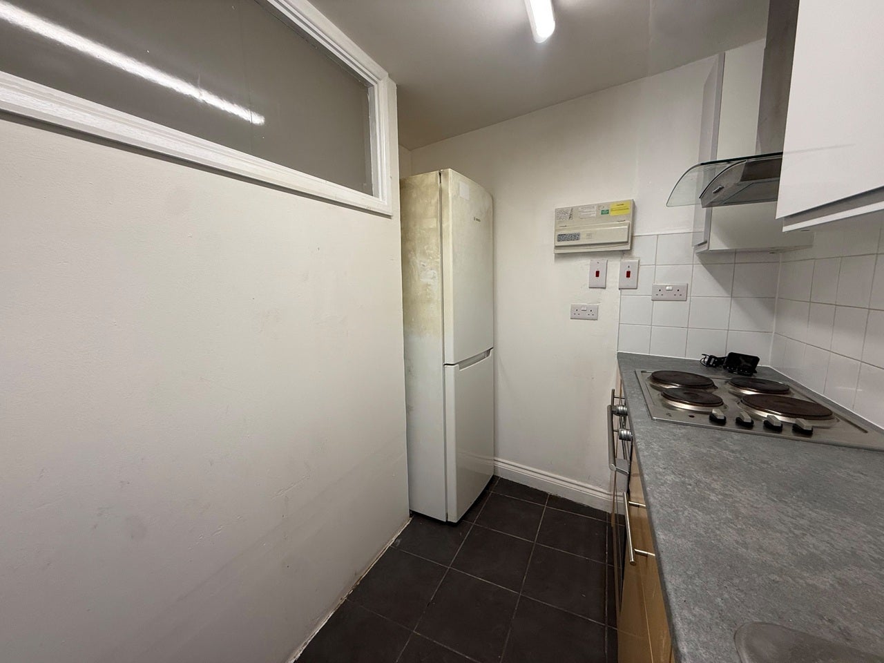 Flat Princes Avenue in Greater London