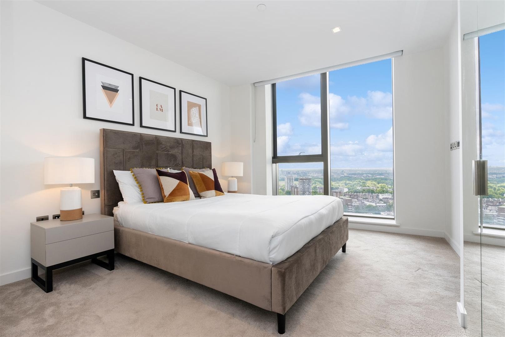 Flat Newcastle Place in City of Westminster