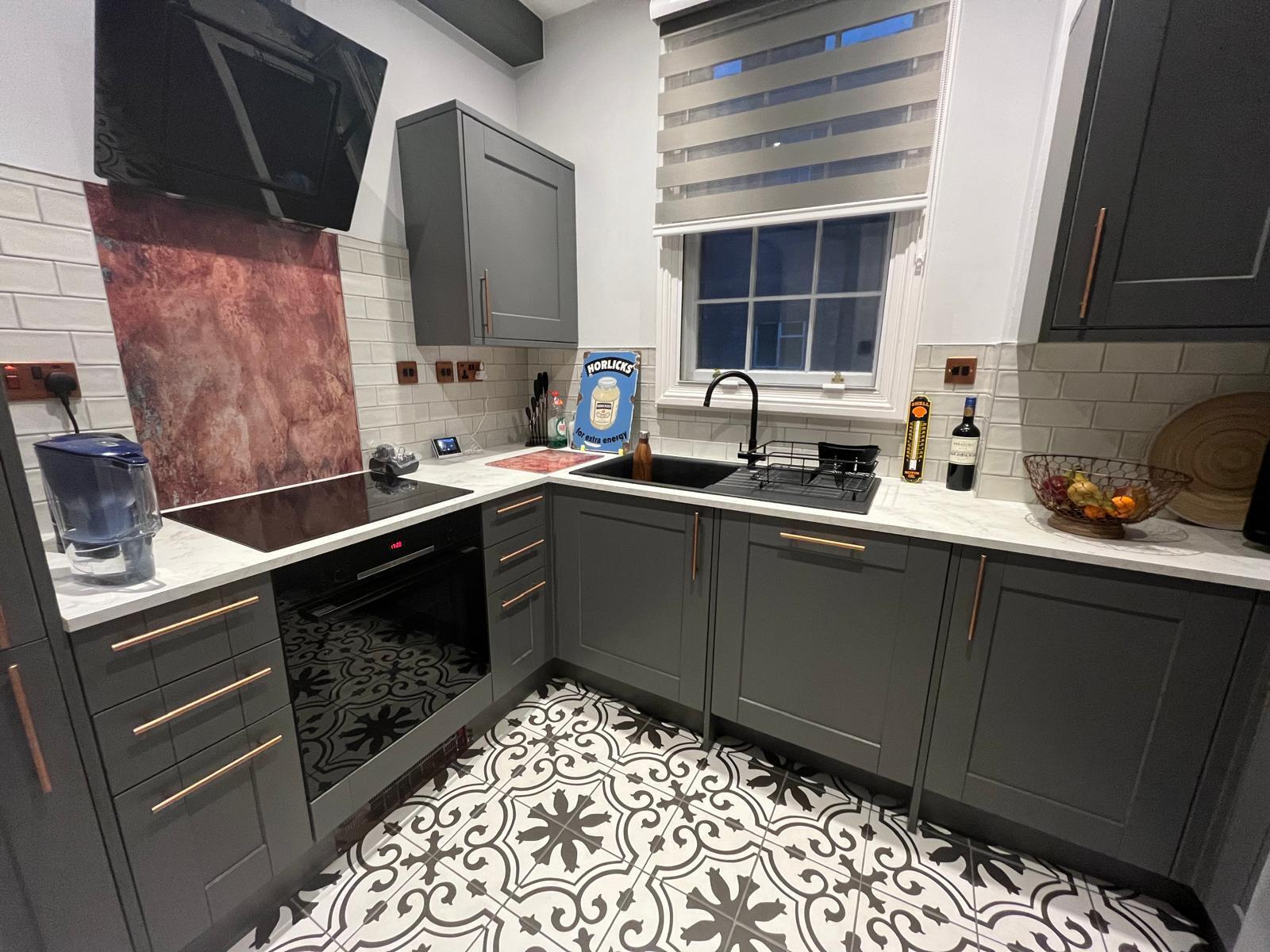 Flat Leam Terrace in Royal Leamington Spa