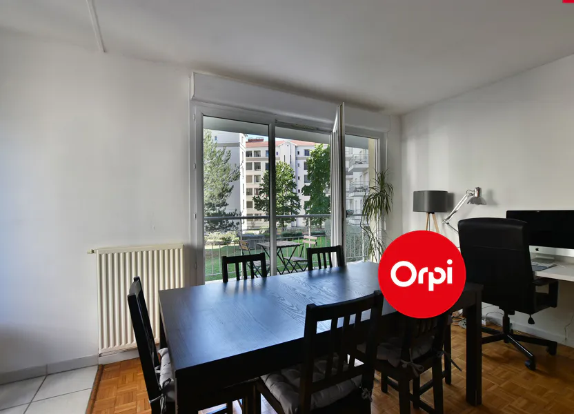 Appartement Rue Jeanne Hachette à Lyon