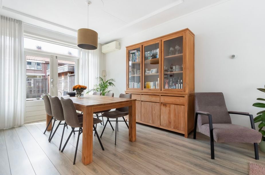 Tussenwoning te koop: Valeriusstraat 9, Dordrecht