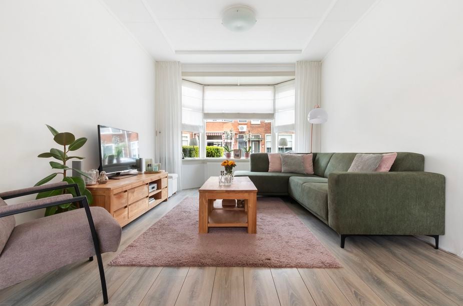 Tussenwoning te koop: Valeriusstraat 9, Dordrecht