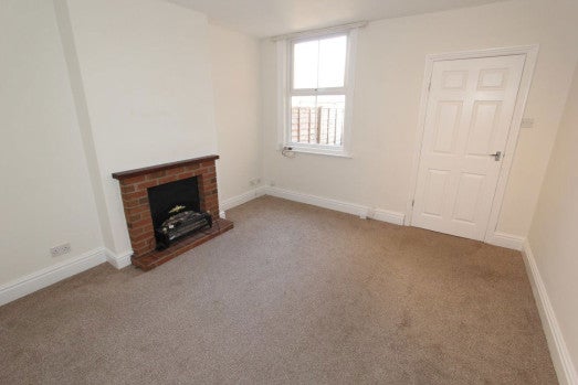Flat Henry Street in Stafford