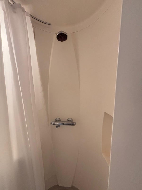 Room Heneage Street West in Birmingham