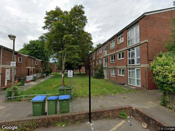 Flat Harriott Close in Greater London