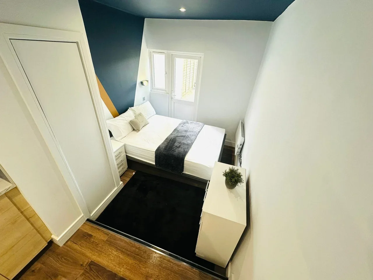 Room Byron Road in Greater London