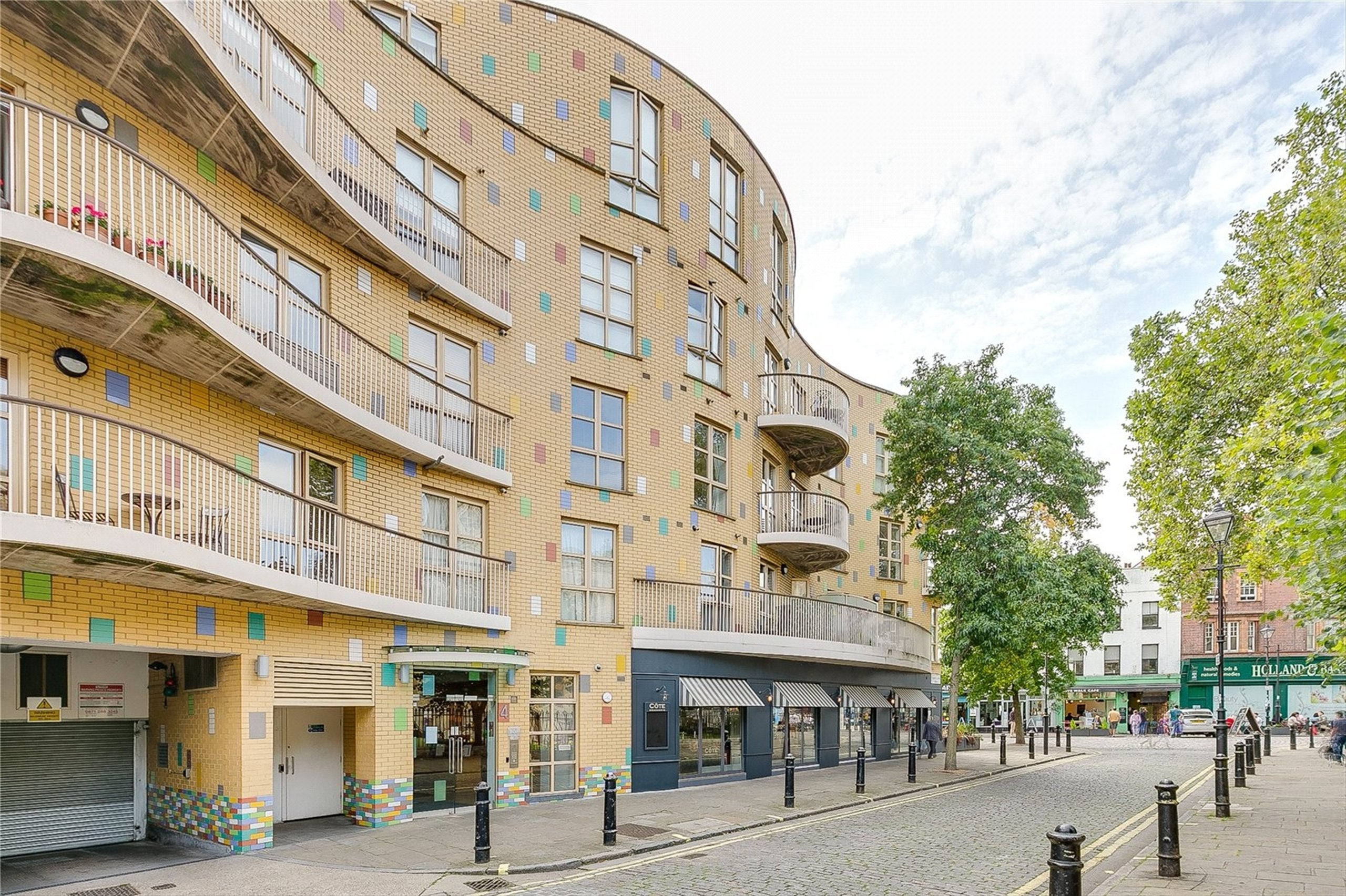 Flat Jerdan Place in Greater London