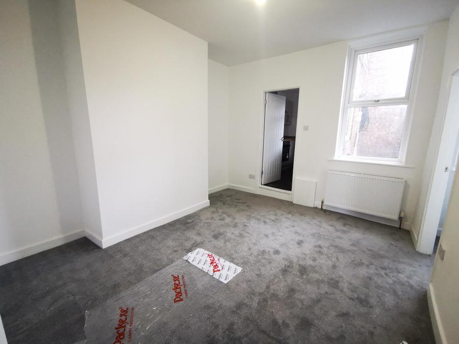 Flat Bensham Crescent in Gateshead