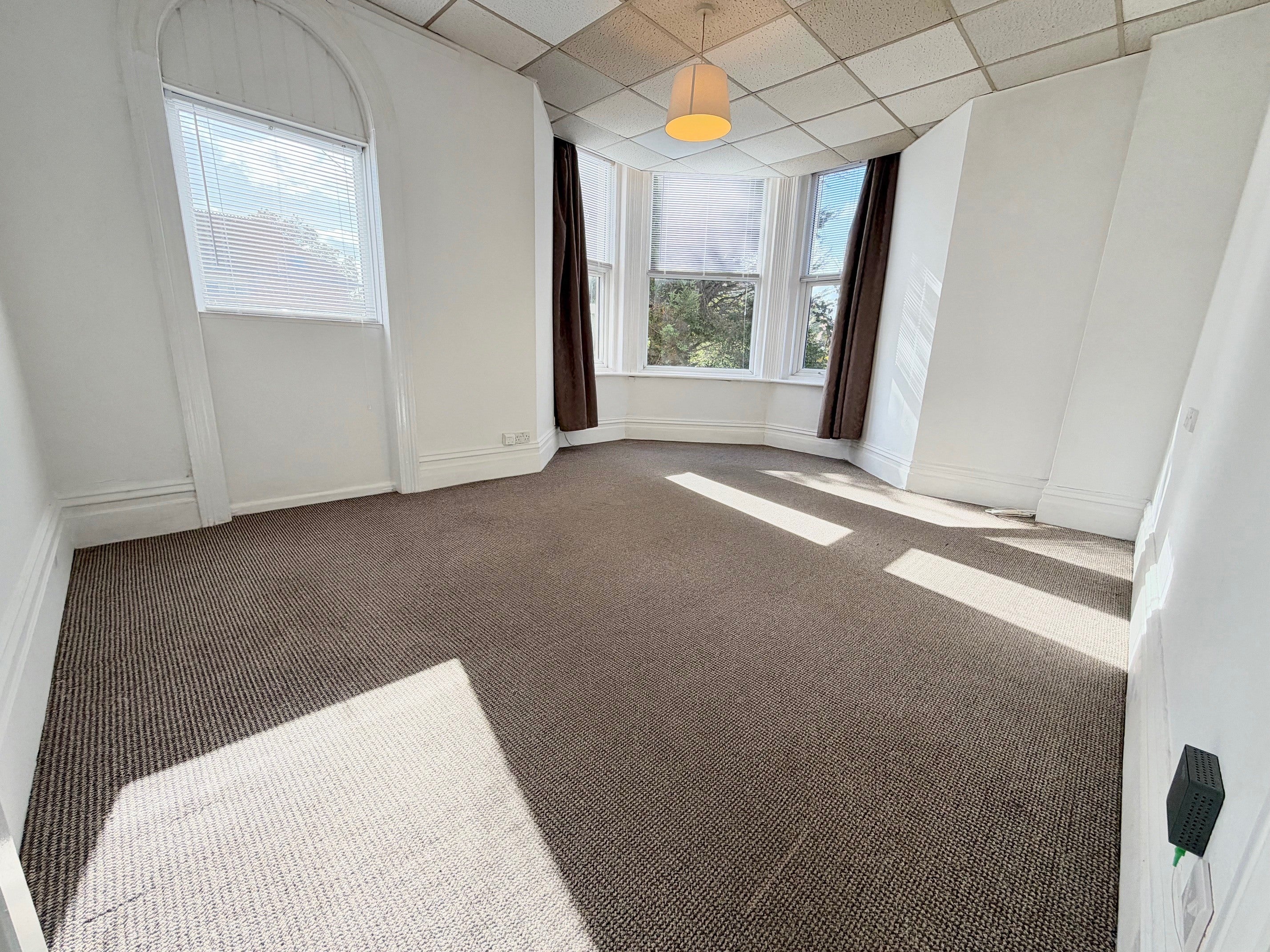 Flat Percy Road in Bournemouth