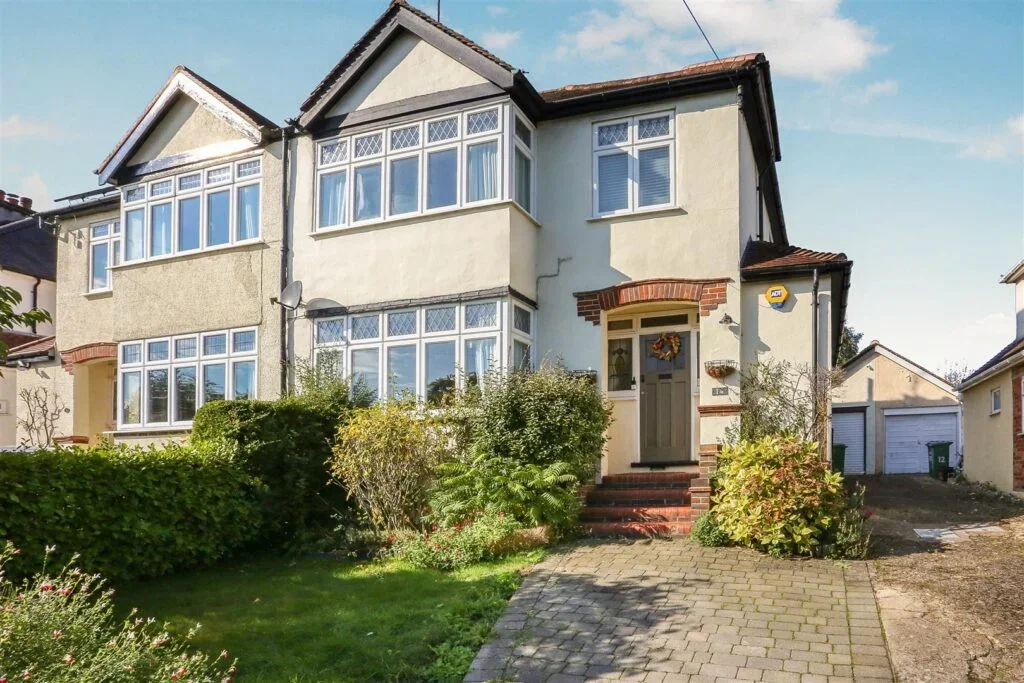 House Pine Walk in Reigate and Banstead