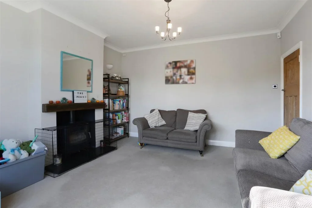 House Pine Walk in Reigate and Banstead