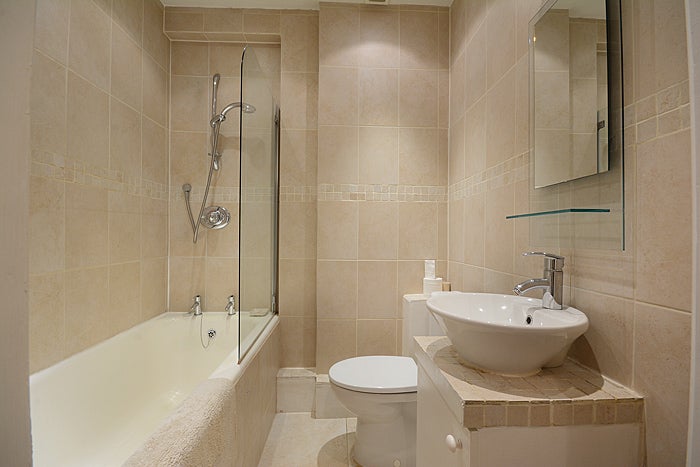 Flat Hallam Street in City of Westminster