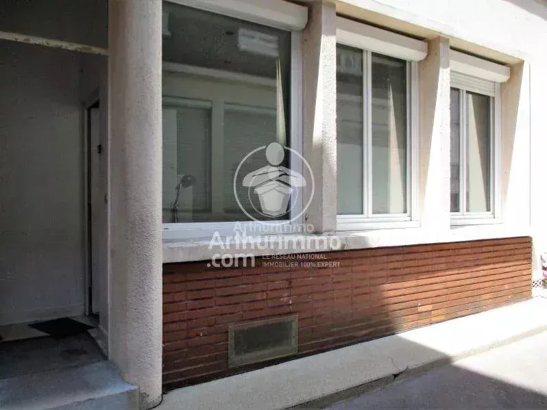Flat Rue Victor Hugo in Bihorel