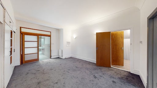 Flat Vivian Avenue in Greater London