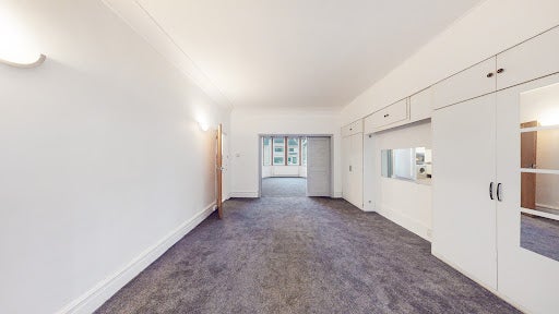 Flat Vivian Avenue in Greater London