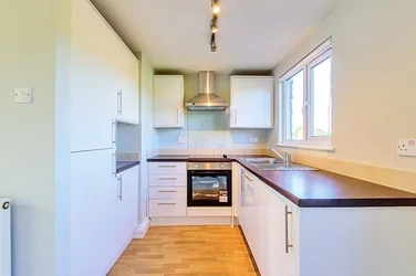 Flat Craven Road in Greater London