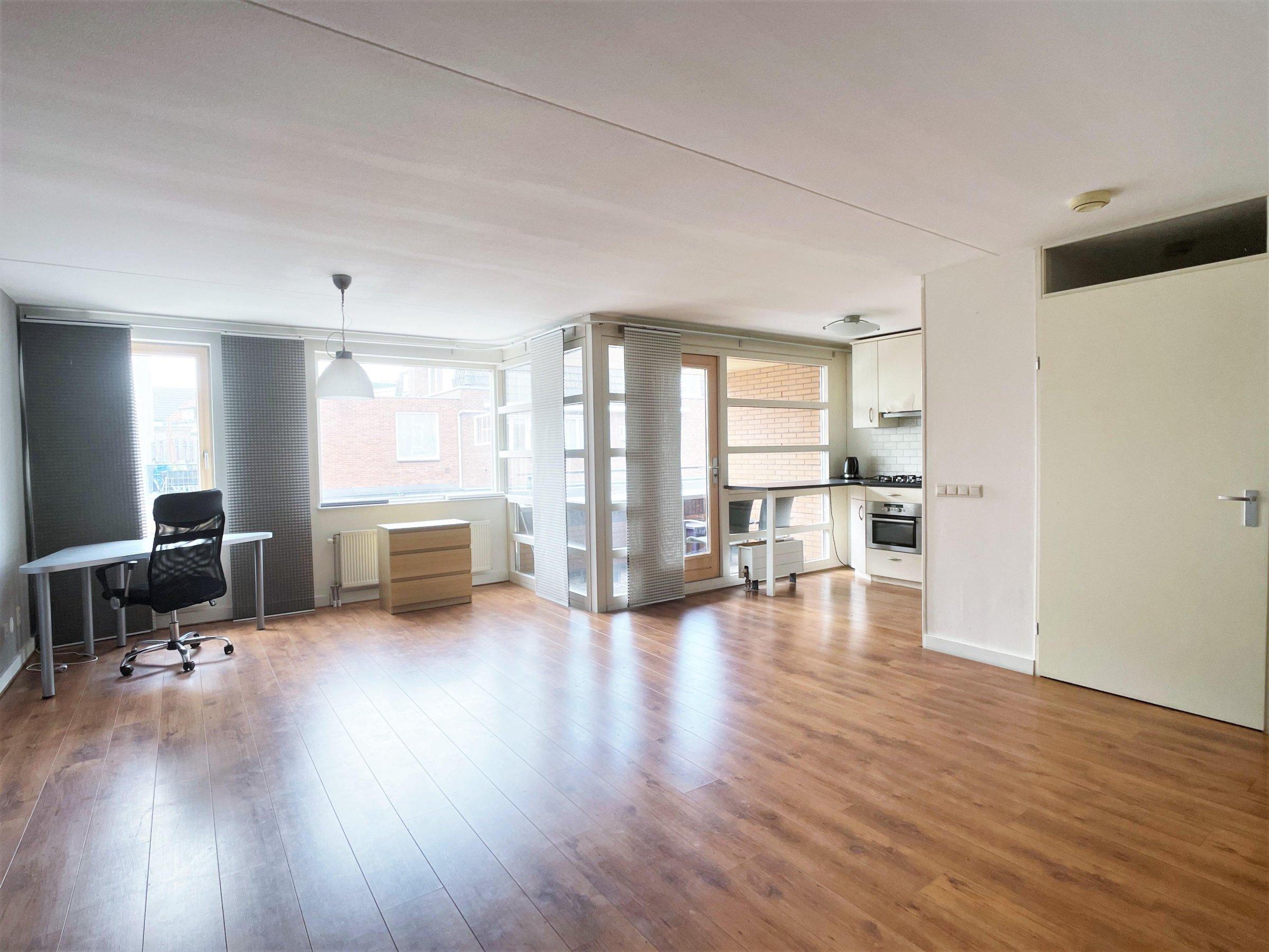Woning te huur: Brinkweg, Hilversum