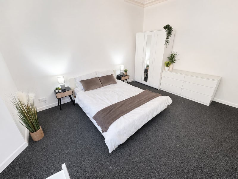 Room Fitzhamon Embankment in Cardiff