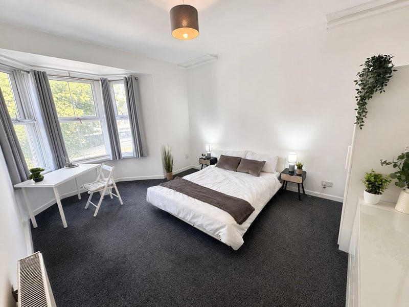Room Fitzhamon Embankment in Cardiff