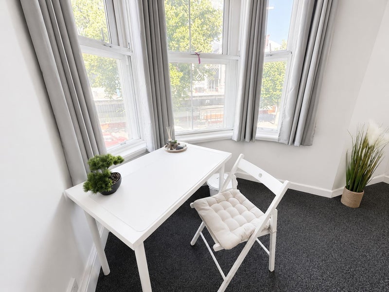 Room Fitzhamon Embankment in Cardiff