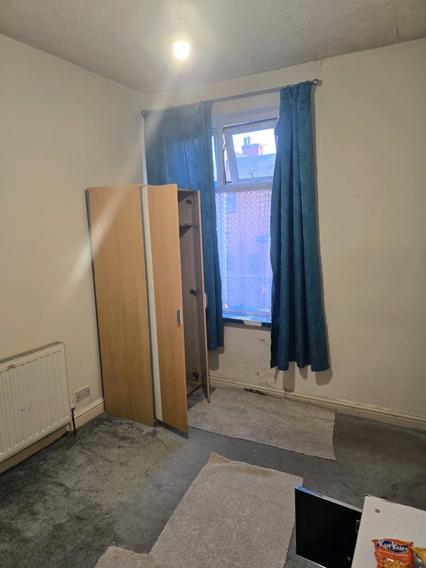 Room Daimler Street in Manchester