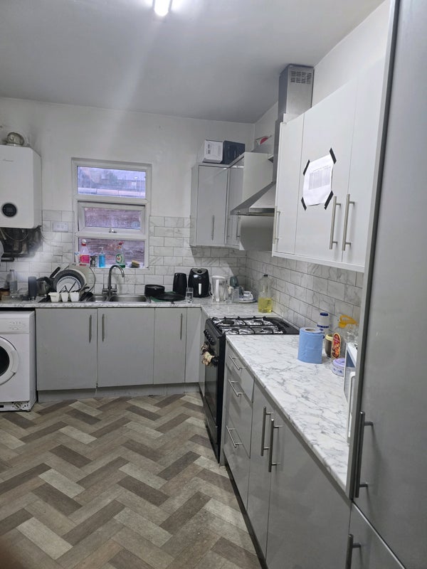 Room Daimler Street in Manchester
