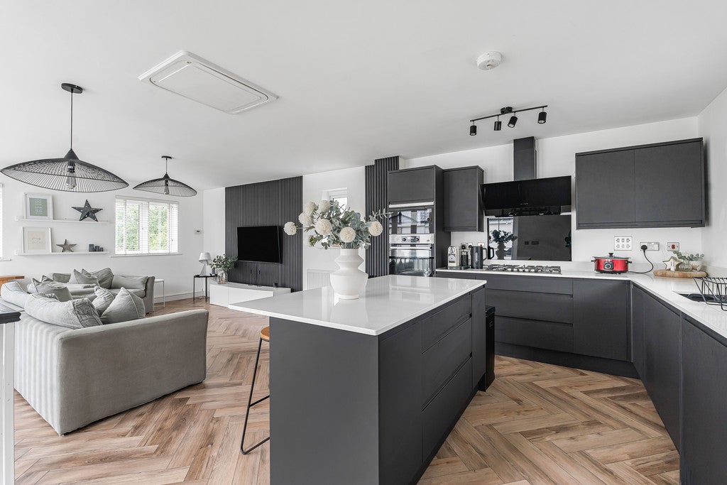 House Landrace Close in Teignbridge