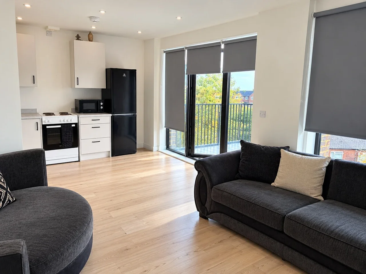 Flat Conington Road in Greater London