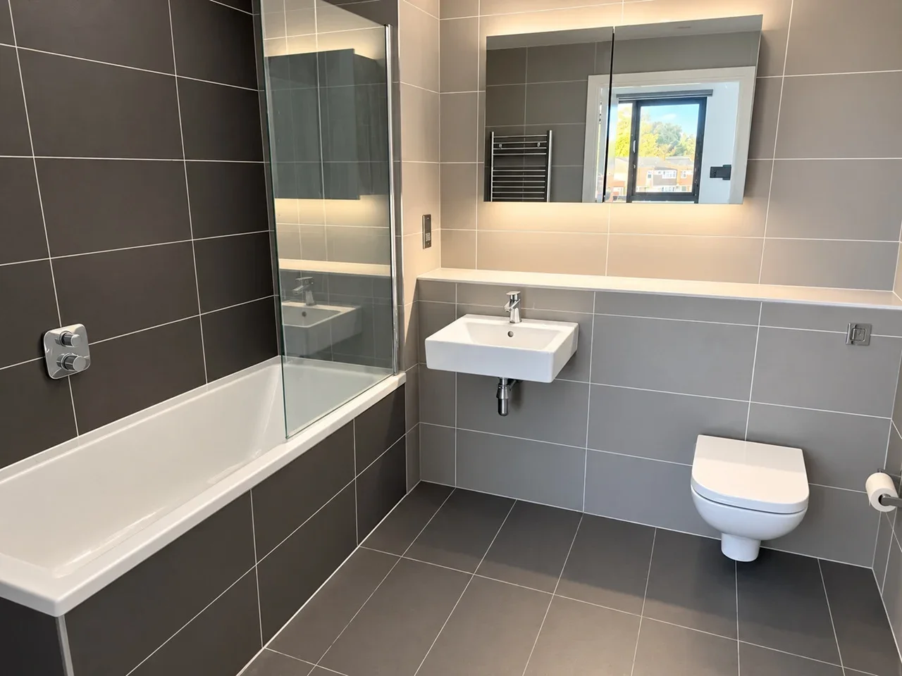 Flat Conington Road in Greater London
