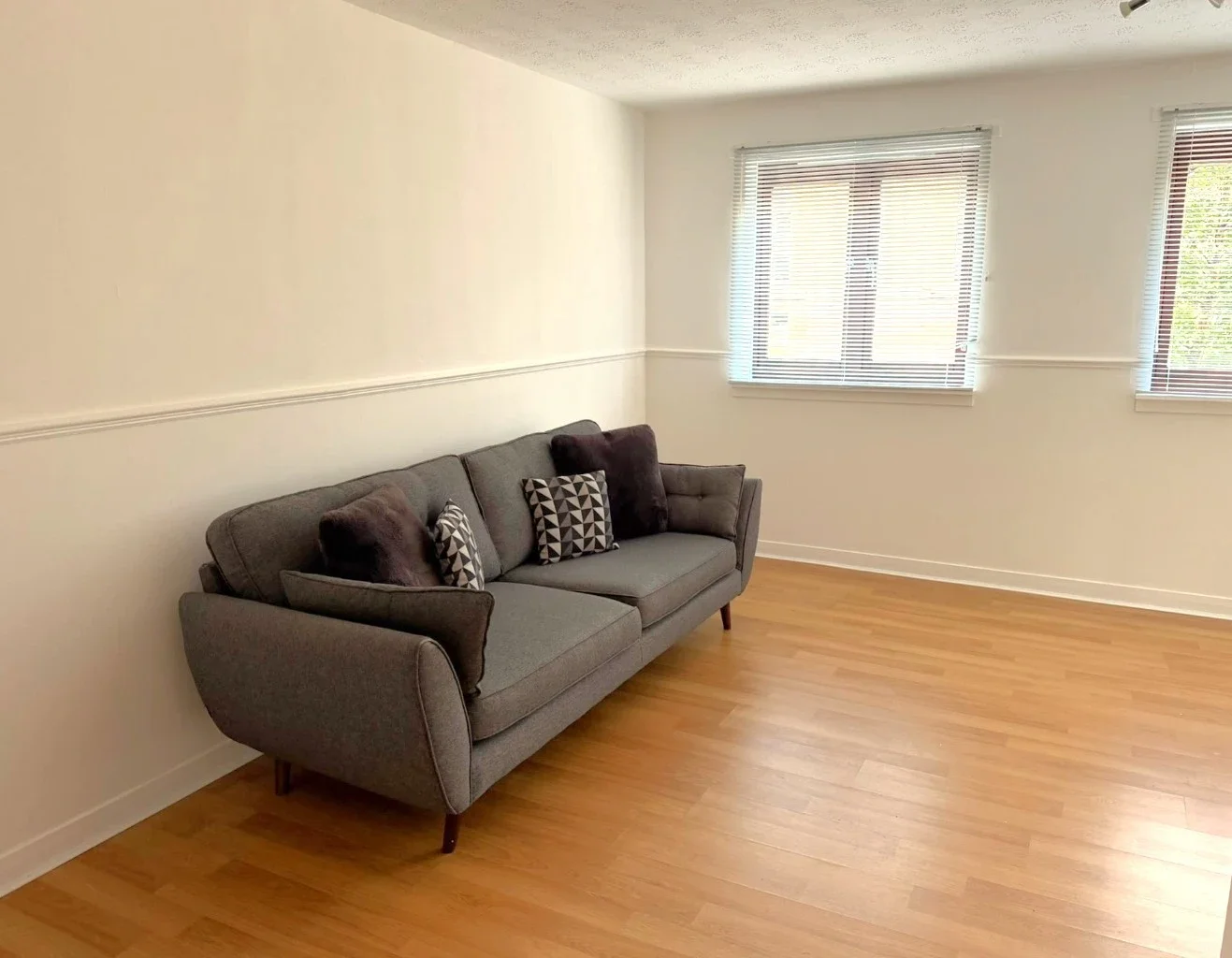 Flat North Hanover Street in Glasgow