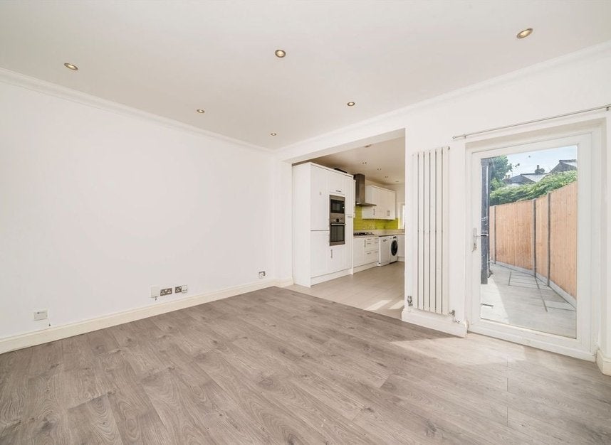 House Elm Road in Greater London