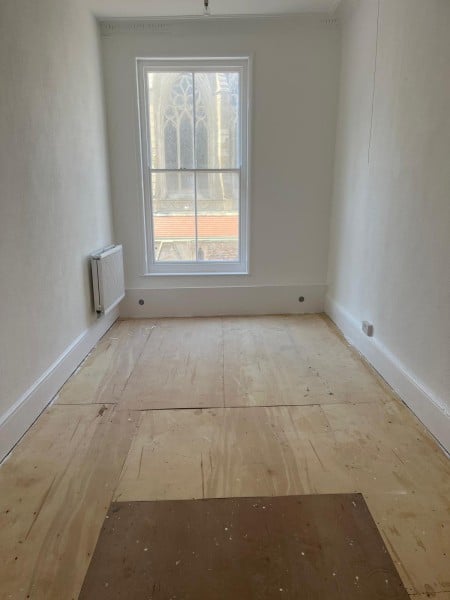 Flat Robertson Street in St Leonards