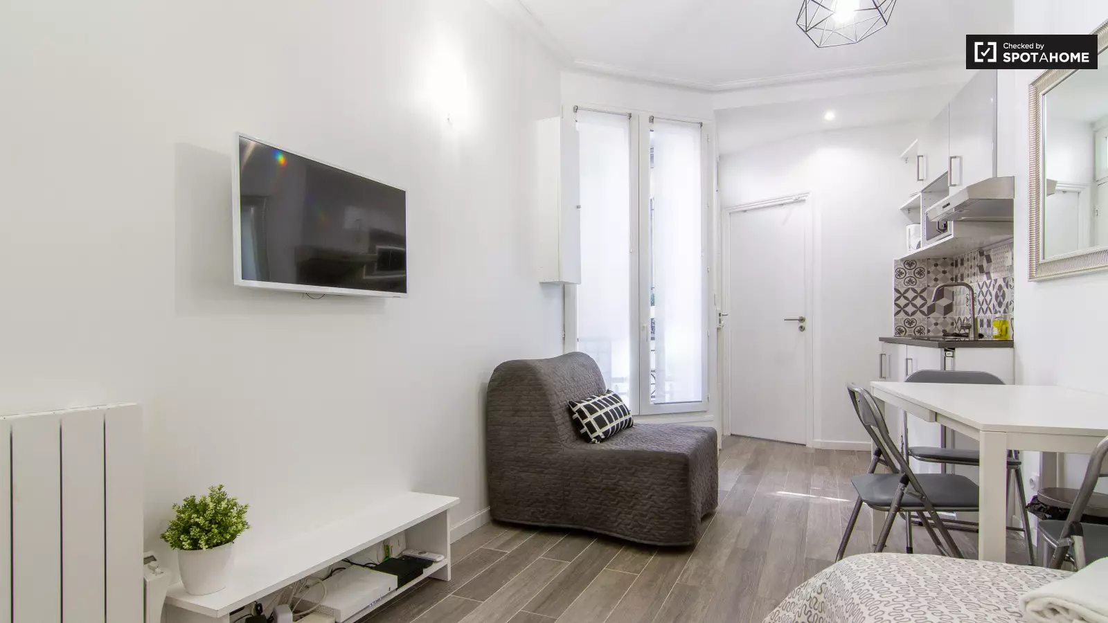 Appartement Rue Véron à Paris