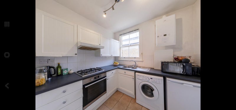 Room Otter Close in Greater London