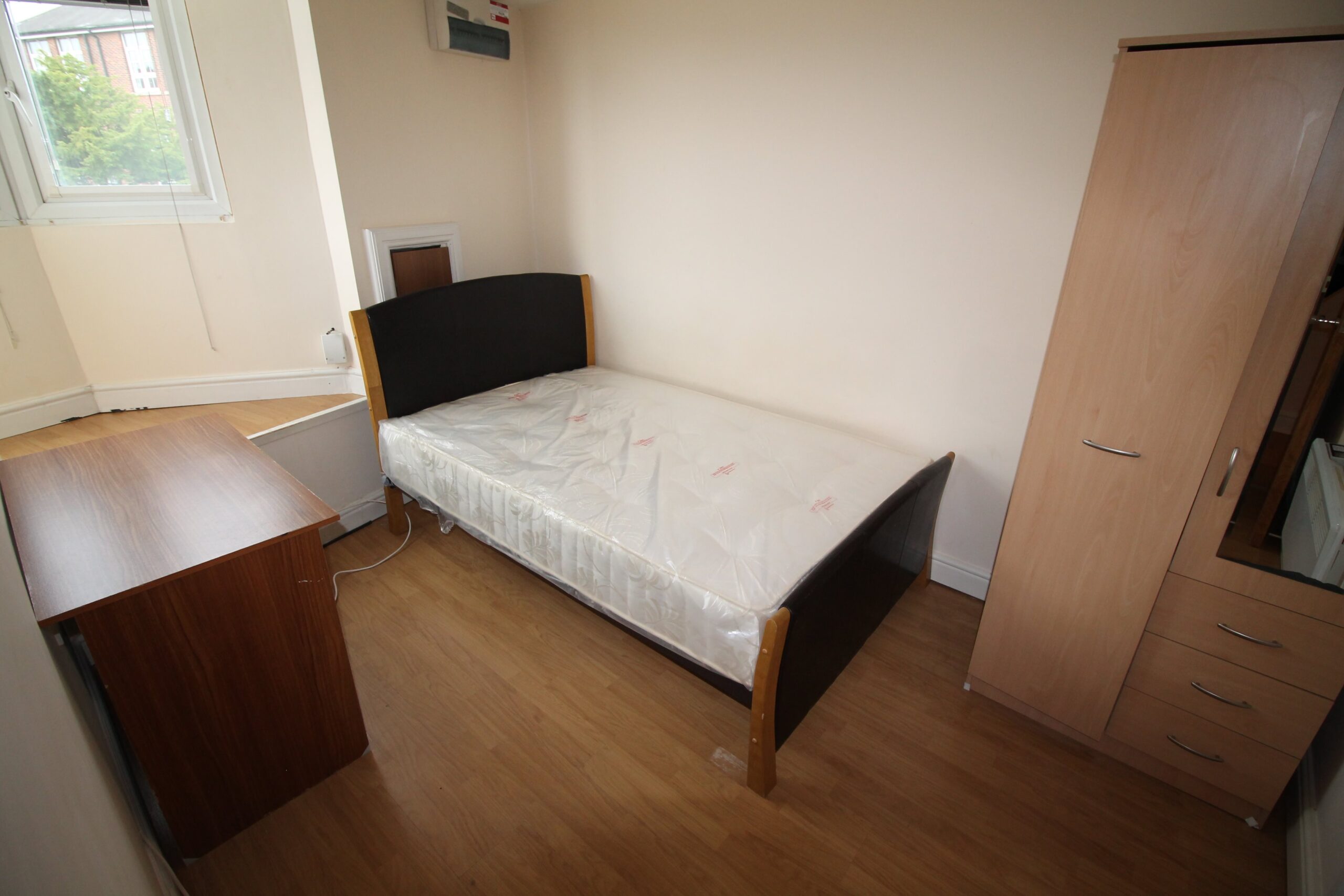 Flat North Road in Cardiff