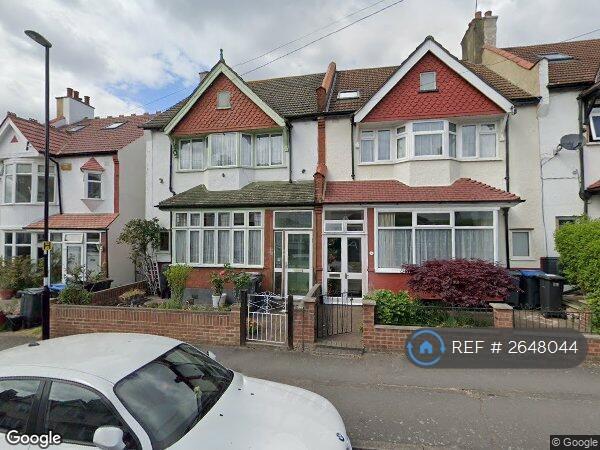 Room Headcorn Road in Greater London