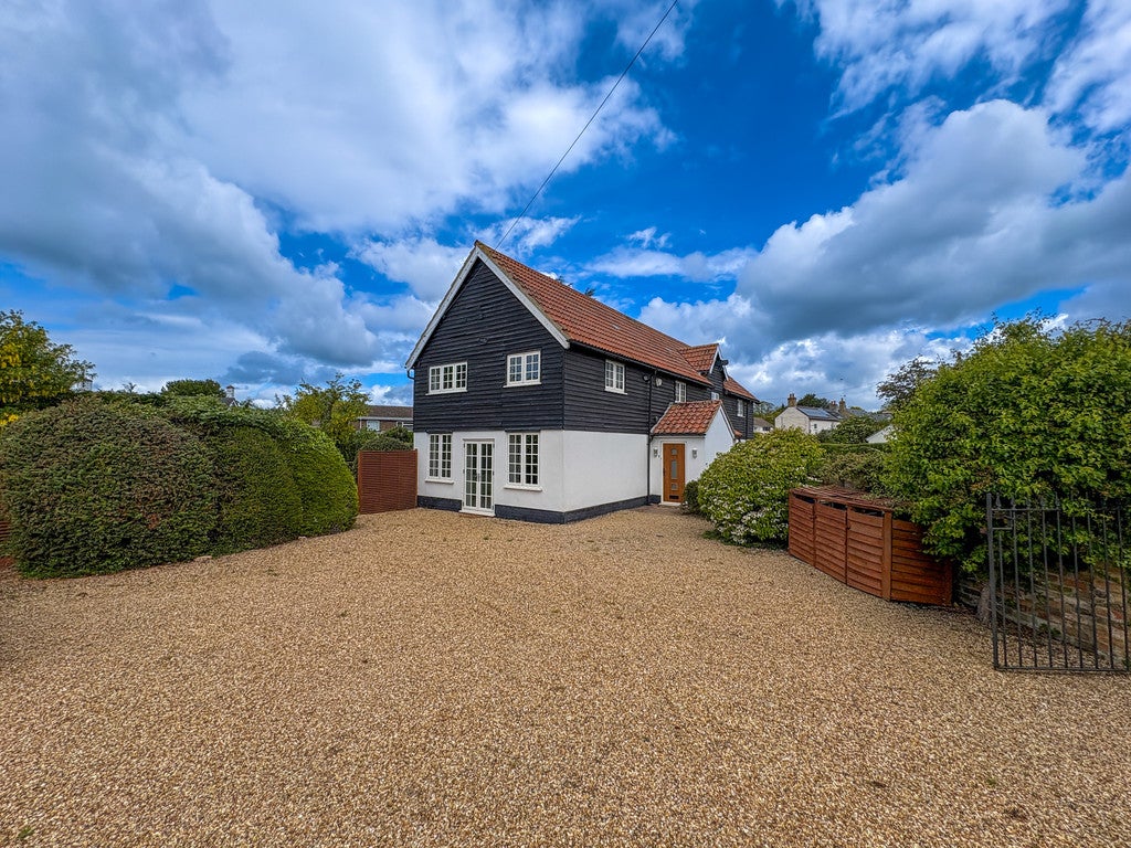 House Mill Road in South Cambridgeshire