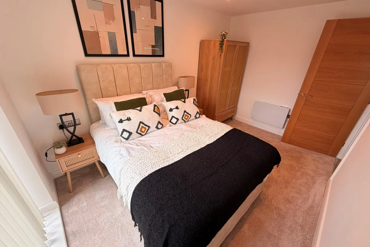 Flat Richmond Hill Approach in Leeds