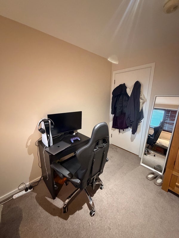 Room Chester Road in Manchester
