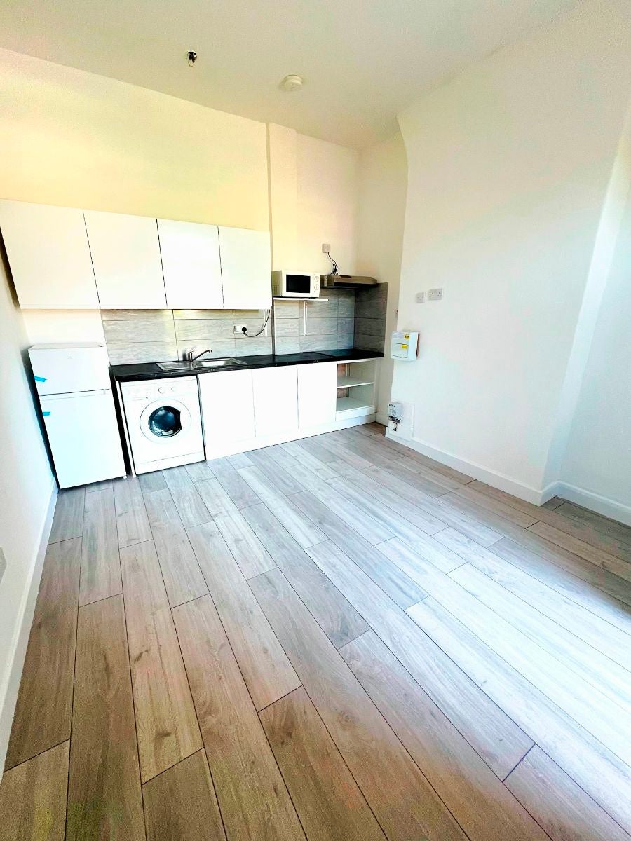 Flat Tatton Road in Trafford