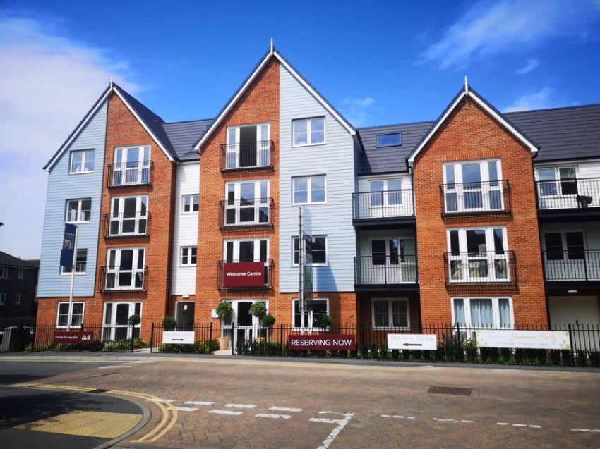Flat High Street in Tonbridge and Malling