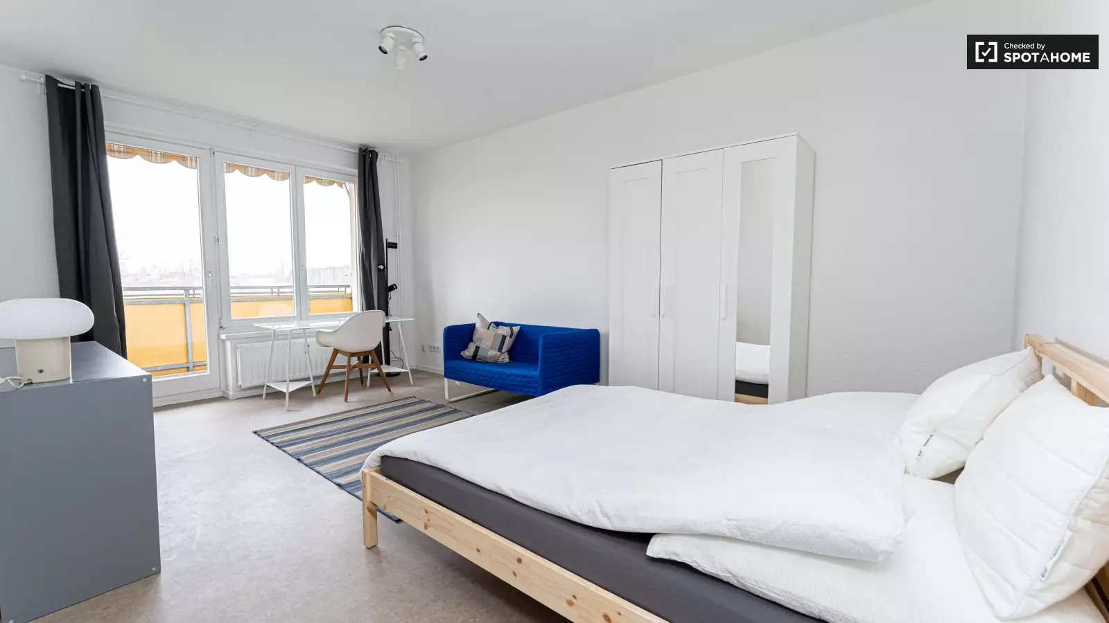 Wohnung Naugarder Straße in Berlin
