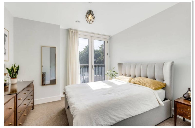Room Brixton Hill in Greater London