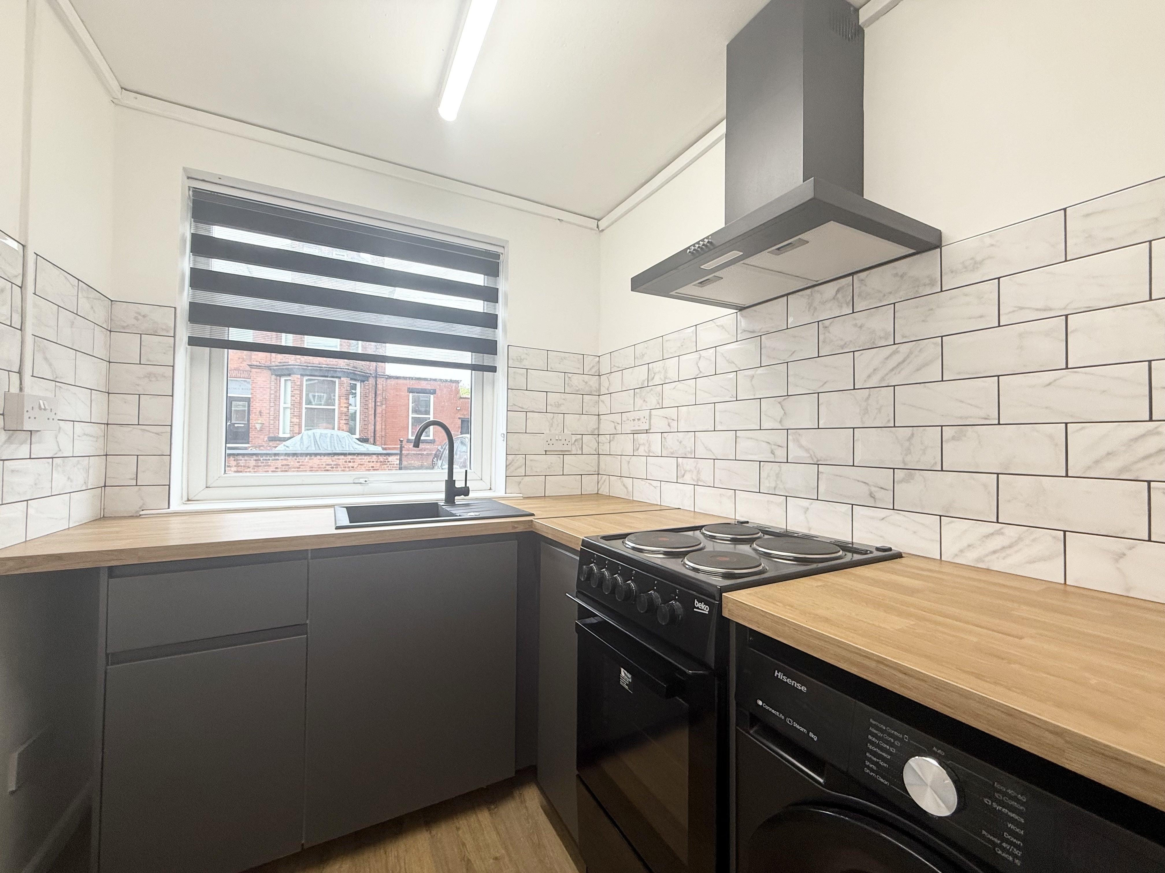 Flat Kings Road in St Helens